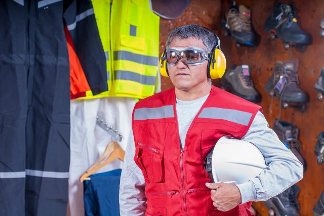 Co powinno wyróżniać dobre okulary ochronne?